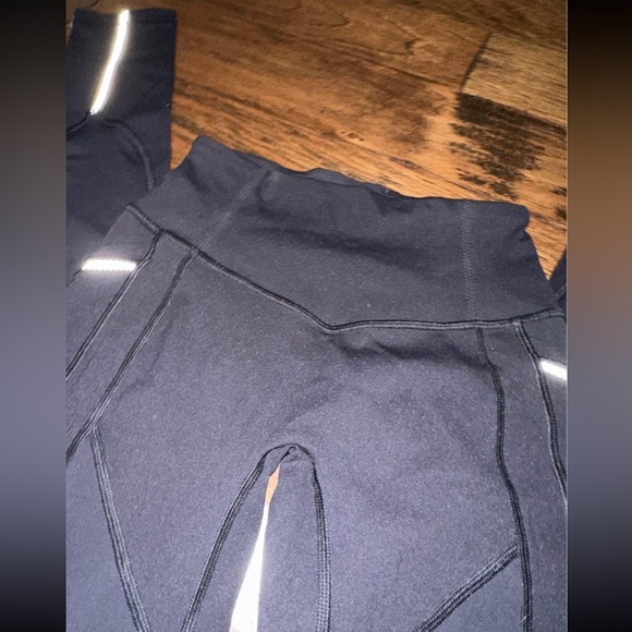 Like new Lululemon fast and free style - butt lifting reflective ￼ - Picture 5 of 5